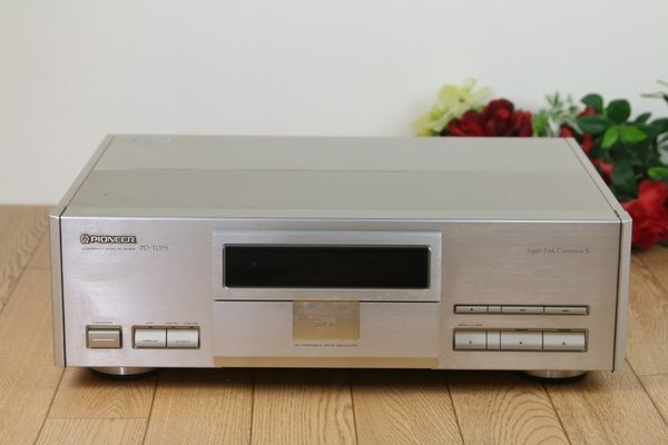 [Pioneer] (PD-T07S) CD Deck Junk Tube Z5868