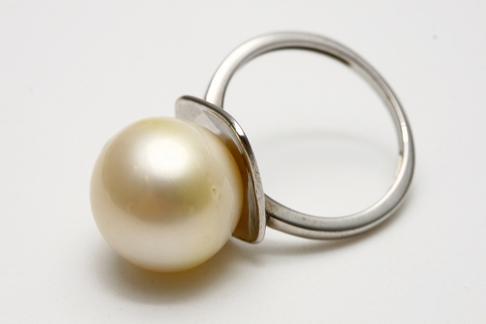 南洋白蝶真珠パールリング【指輪】　12mm　ホワイトカラー　シルバー製リング枠