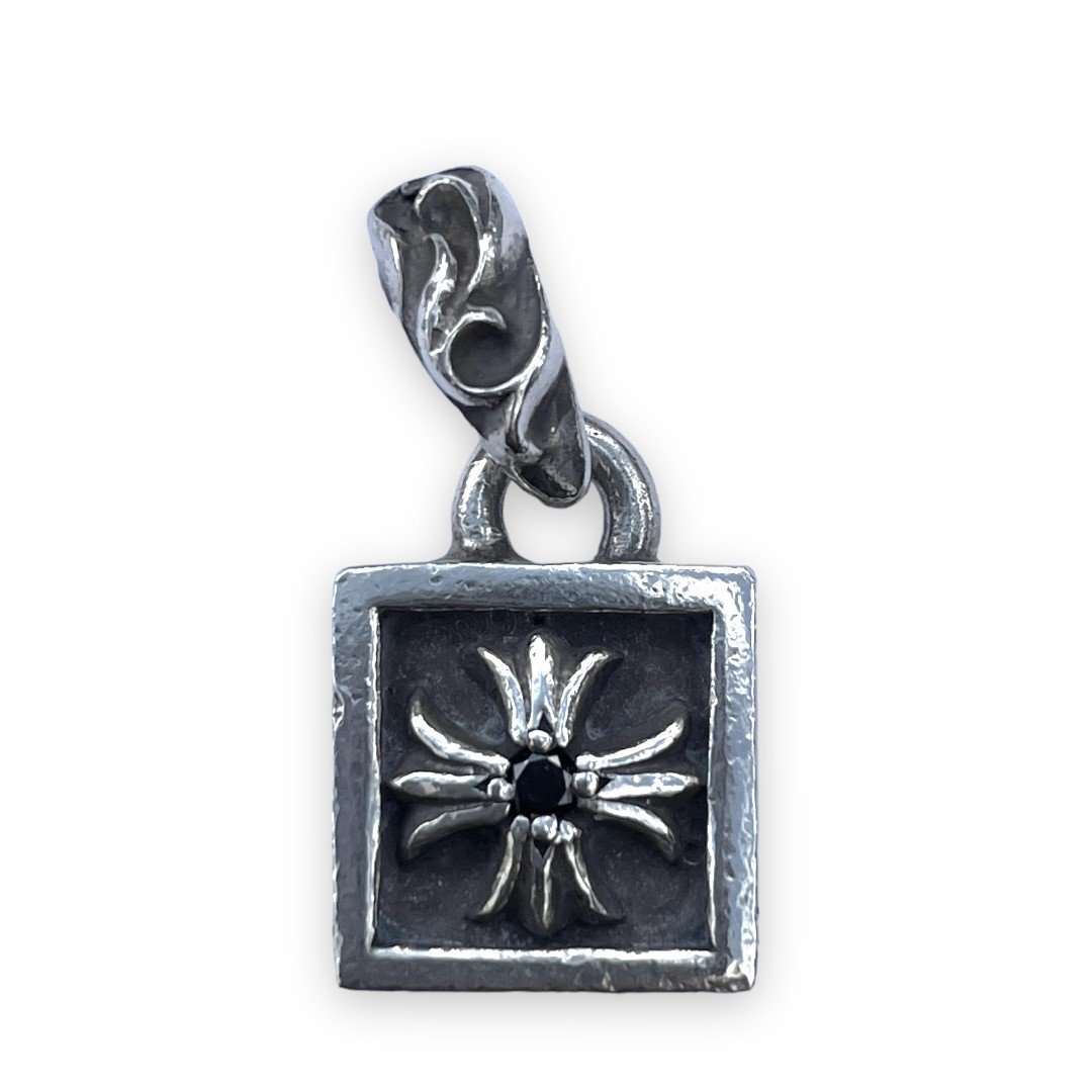 Chrome Hearts FRAMED CH PLUS Diamond