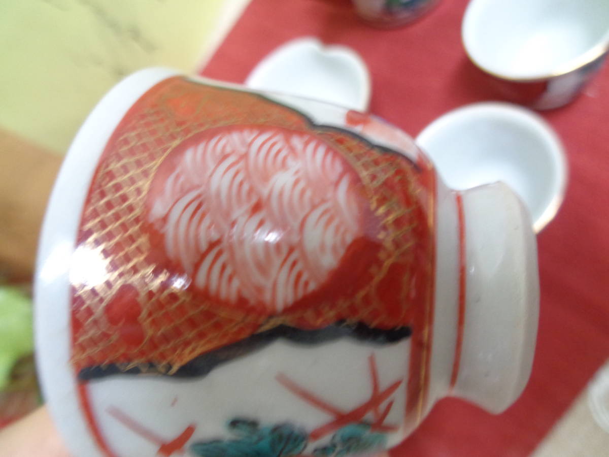 新しい到着 九谷焼 古九谷 色絵金彩 人物花文 四方瓶 C R5048 九谷造の