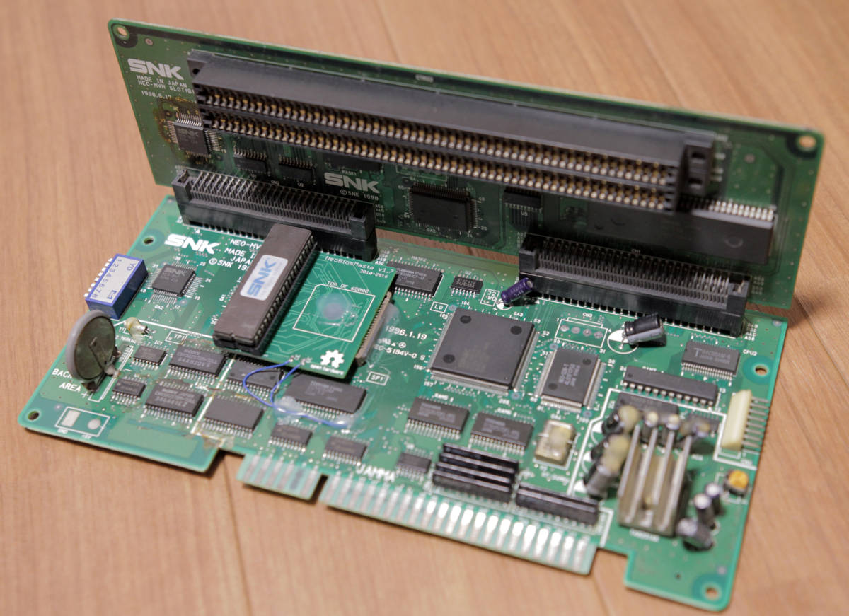 Yahoo!オークション - ユニバースBIOS4.0搭載 SNK MVS Yahoo!オークション - ユニバースBIOS4.0搭載 SNK MVS