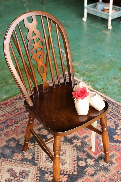 イギリスアンティーク家具 ウィンザーチェア ホィールバック/チェア 椅子 キッチンチェア 英国製 A-165-1