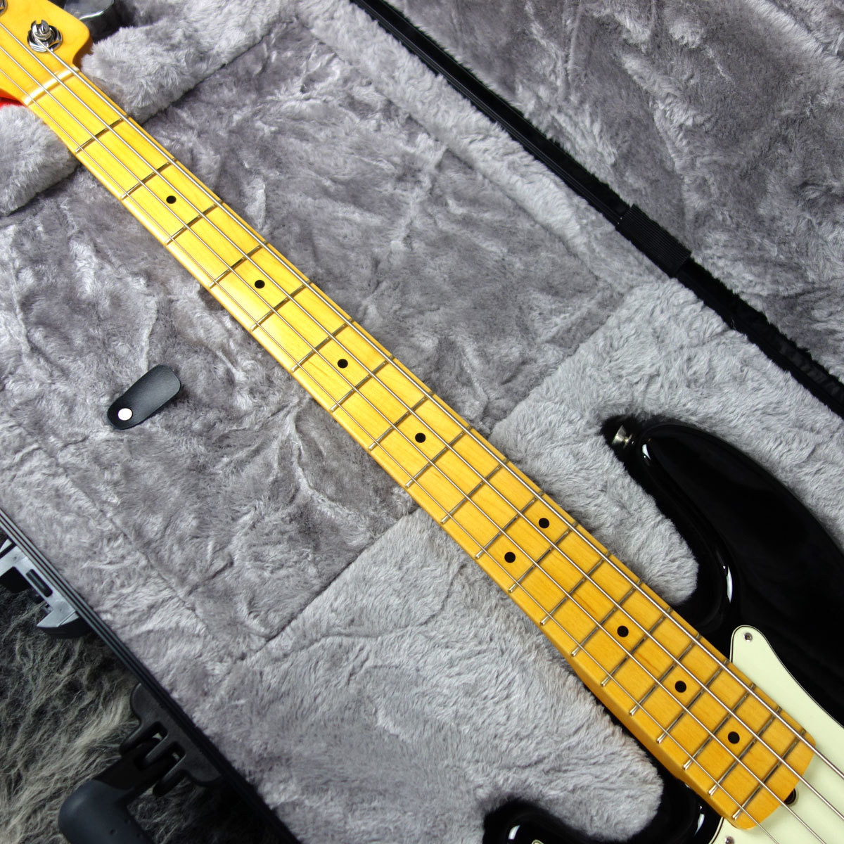 Fender American Professional II Precision Bass Left Hand Black_画像4