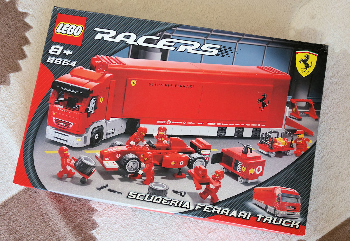 LEGO 8654 スクーデリア フェラーリ F1トランスポーター 開封済み