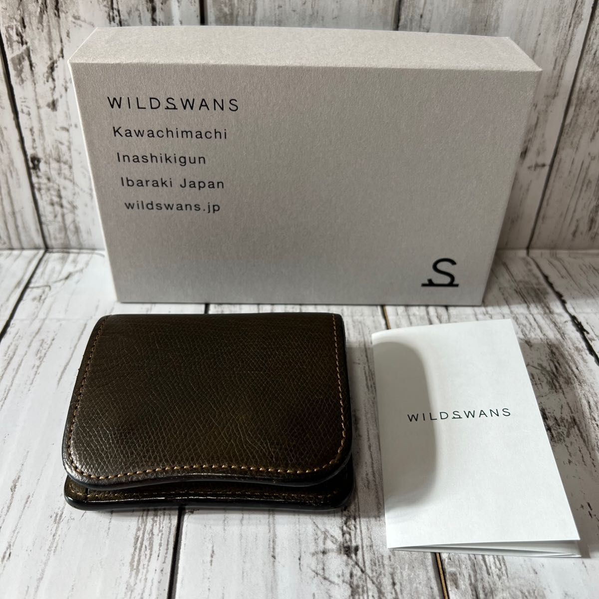 WILDSWANS パーム 直営店限定 ミネルバリスシオ製 ワイルドスワンズ