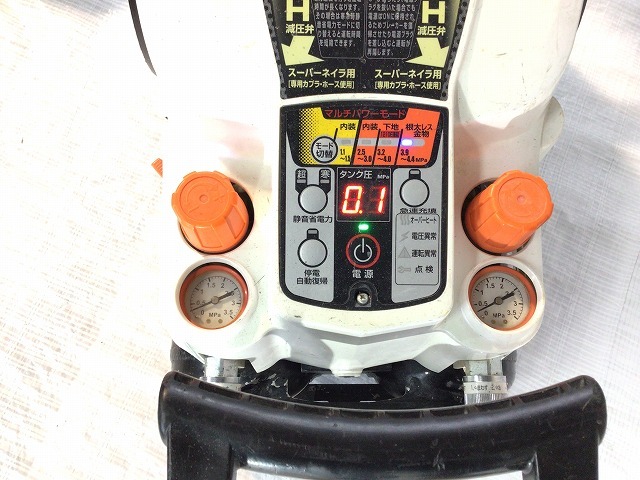 ☆中古品☆MAX マックス 高圧4口 11L エアコンプレッサ AK-HH1250E エアーコンプレッサー エア工具 エアツール 63138_画像9