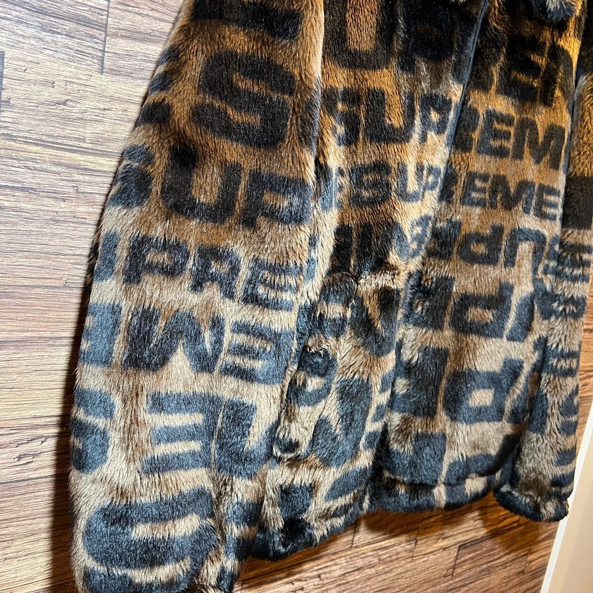 最終値下げ 美品 Supreme  Faux Fur Repeater ボンバージャケット