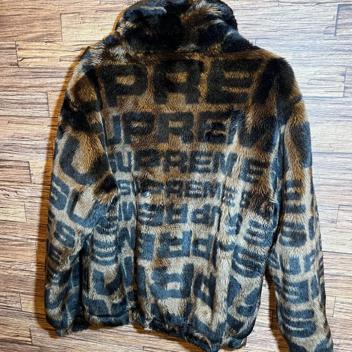 最終値下げ 美品 Supreme  Faux Fur Repeater ボンバージャケット