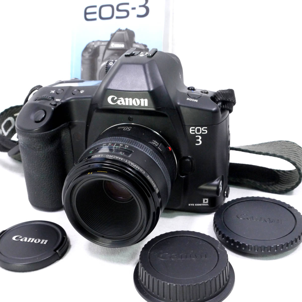 Canon フィルムカメラ EOS-3/レンズ CANON COMPACT-MACRO LENS EF 50mm 1:2.5 取説付き 通電確認済み  シャッターOK 121501