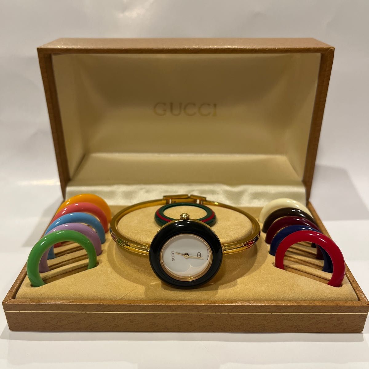 GUCCI グッチ チェンジベゼル 腕時計 【稼働品】新品電池交換済み-
