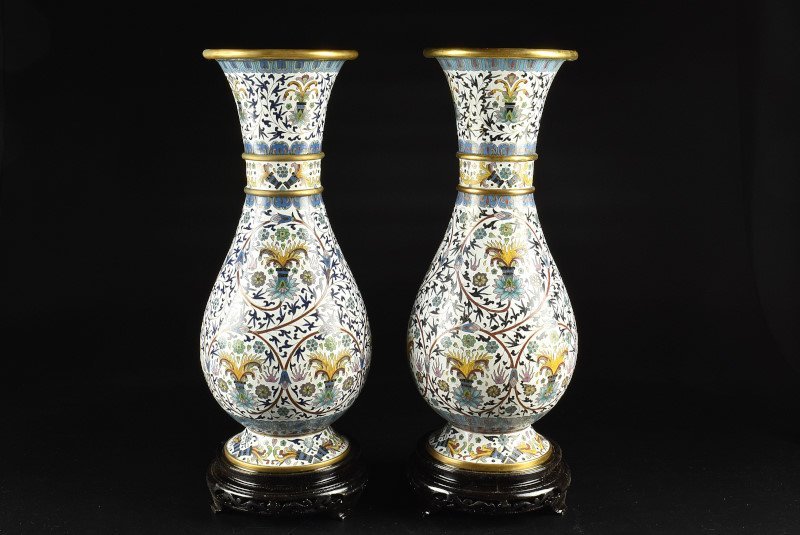 【蔵c9163a】中国美術　銅製七宝　花瓶　一対　共箱