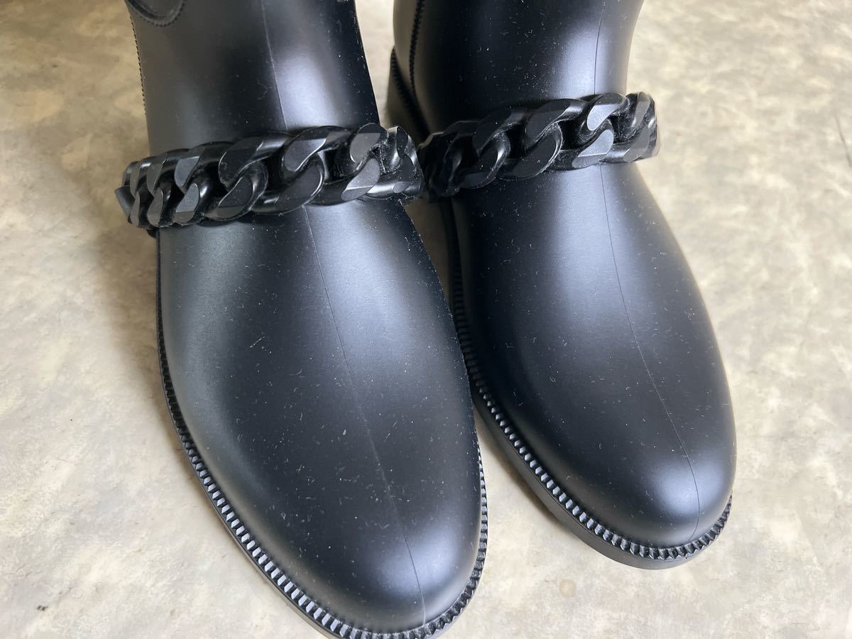 ジバンシィ GIVENCHY チェーン レインブーツ ブラック 長靴