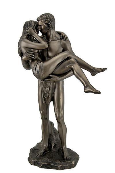 彼女を抱き上げる恋人達のブロンズ風彫像 彫刻/ フィギュアコレクション ファッションホテル(輸入品