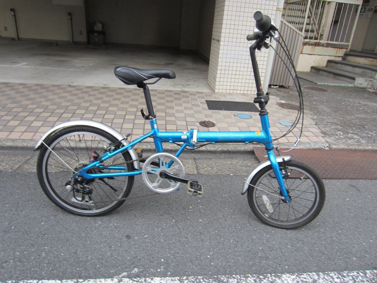 大人も着やすいシンプルファッション バクセンの折り畳み自転車６段ギアーBA-101型：自動車トランクに積載：旅行先：街で乗車：中古良品 18インチ～