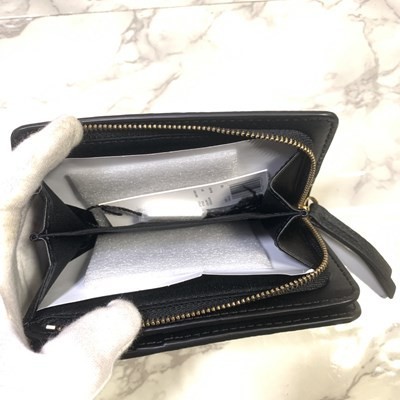 [1 goods limit ] Mark Jacobs purse black black Gold MARC BY MARC JACOBS #B258