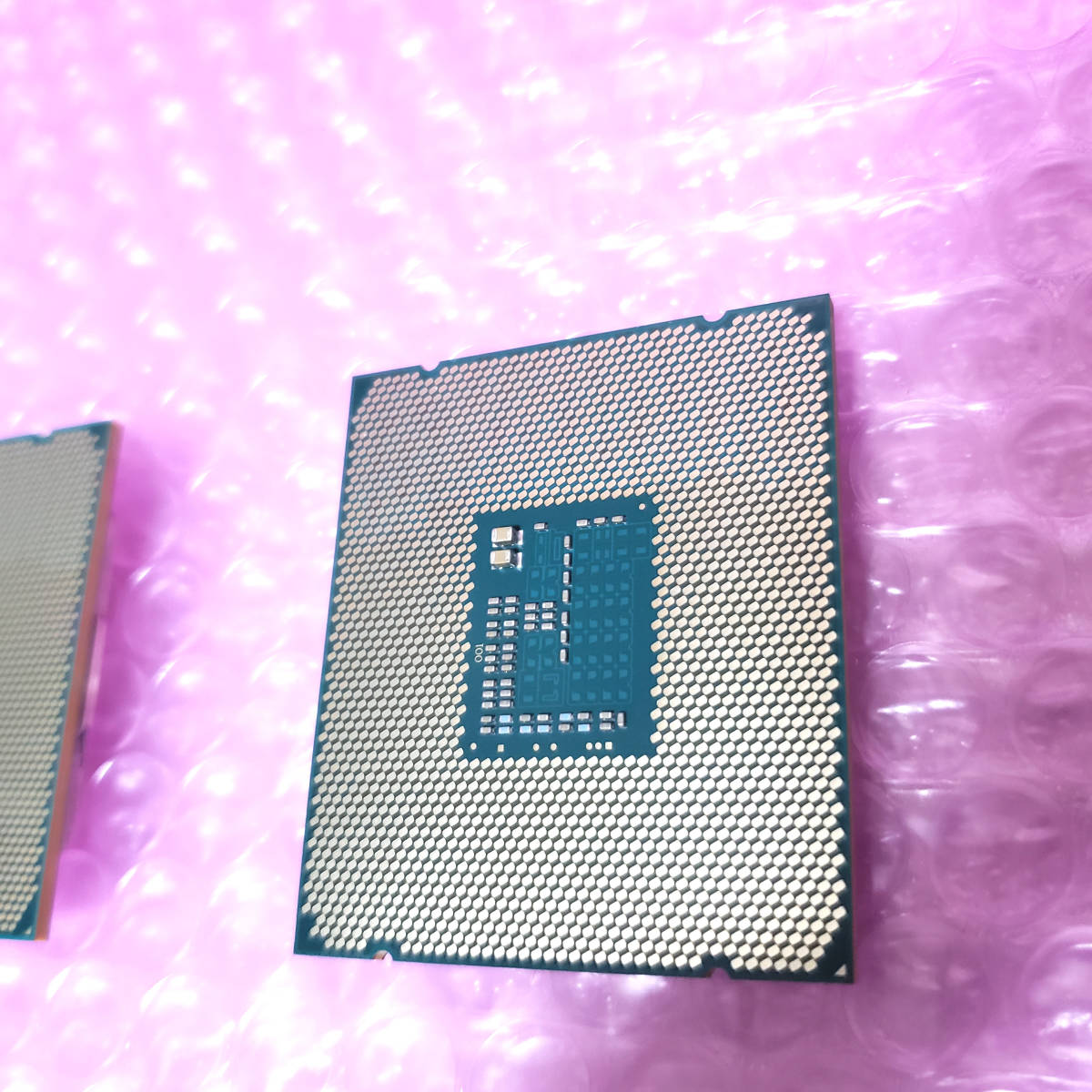 【 2個セット 】インテル Xeon プロセッサー E5-1630 v3 / 3.70GHz 4コア/8スレッド BIOSのみ確認済み CPUのみ INTEL #717_画像3