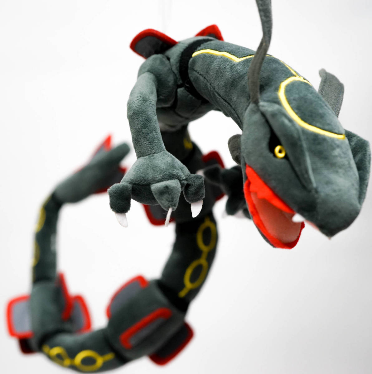 ぬいぐるみ 黒いレックウザ ポケモン ポケットモンスター ぬいぐるみ 黒いレックウザ ポケモン ポケットモンスター