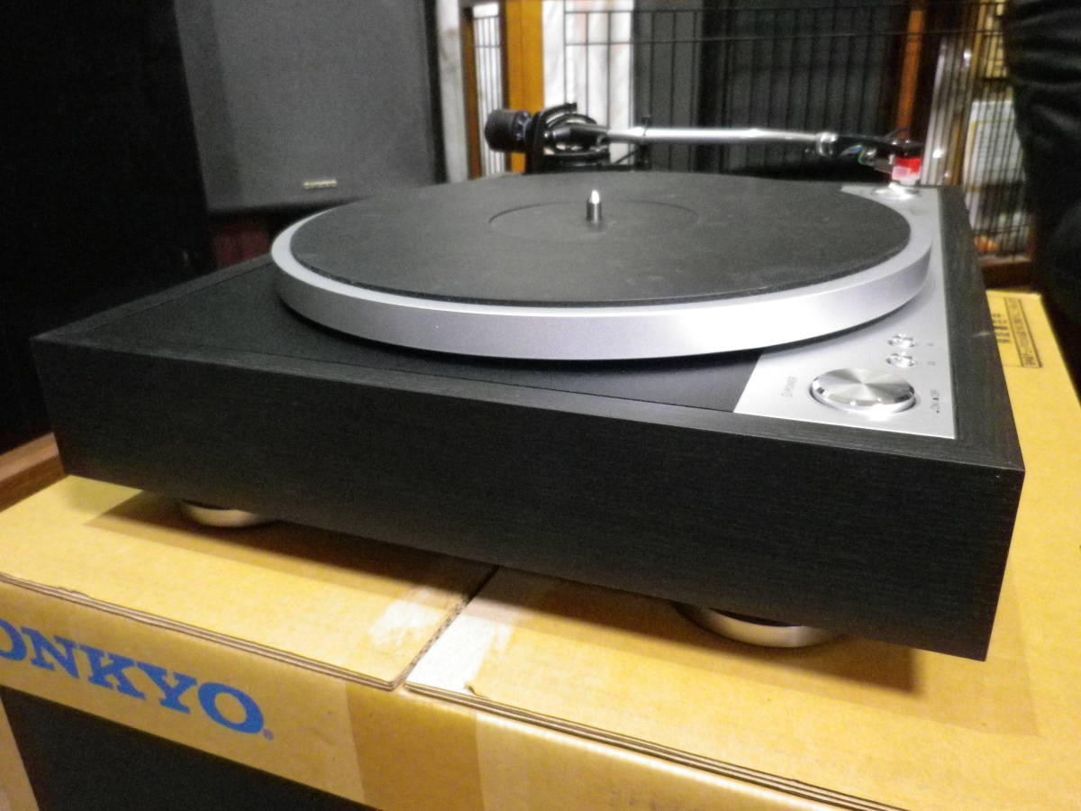 特価ブランド ONKYO ダイレクトドライブターンテーブル CP-1050