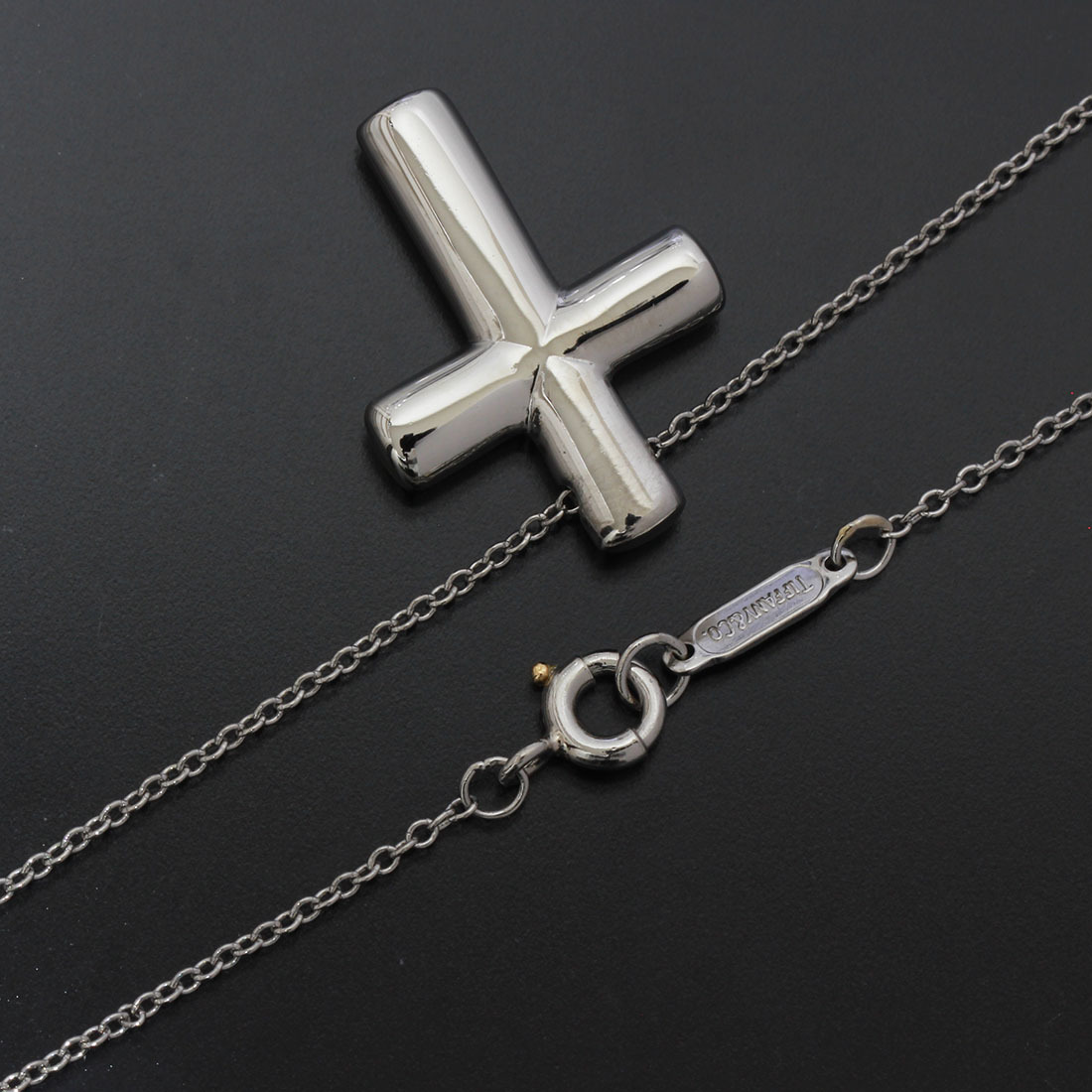 全てのアイテム ネックレス ティファニー ドッツクロス D9778 中古