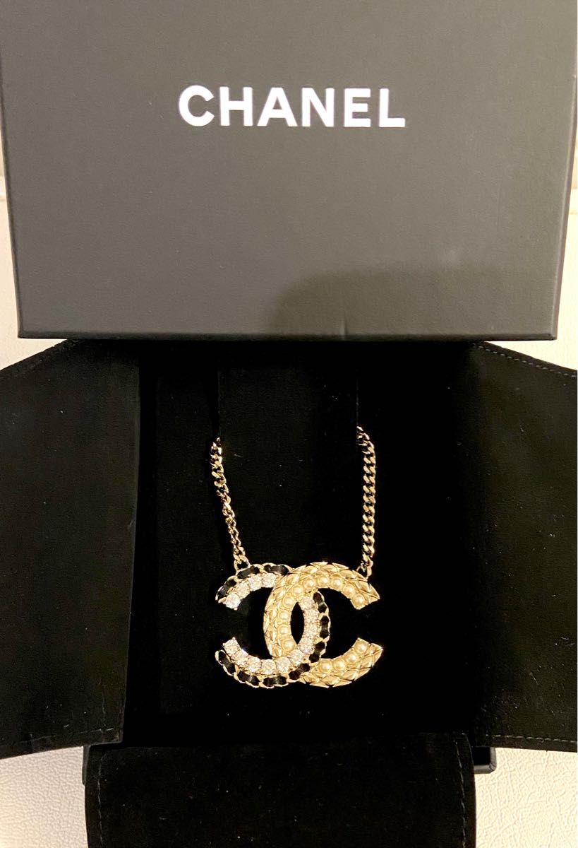 ★極美品★ CHANEL CCマーク レザー パール チョーカー B22