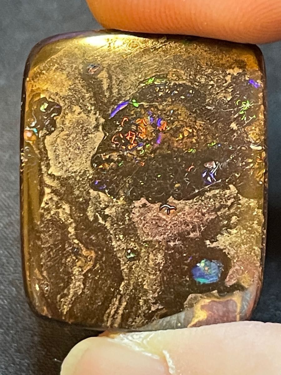 40ct  ボルダーオパール マルチカラー opal 天然 ルース