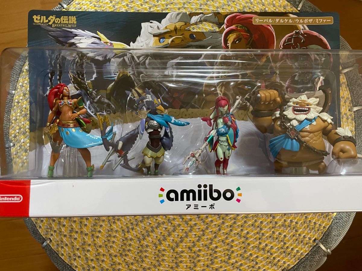 国内全数検品 Nintendo Switch - amiibo四人の英傑セット［リーバル