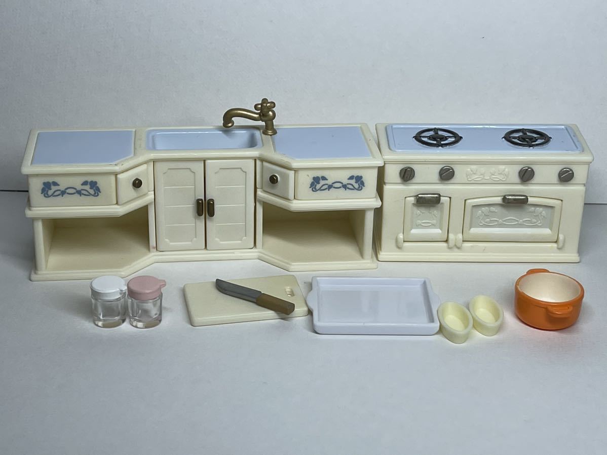 アイボリー×レッド Lundby ミニチュア家具 キッチン 食器 セット