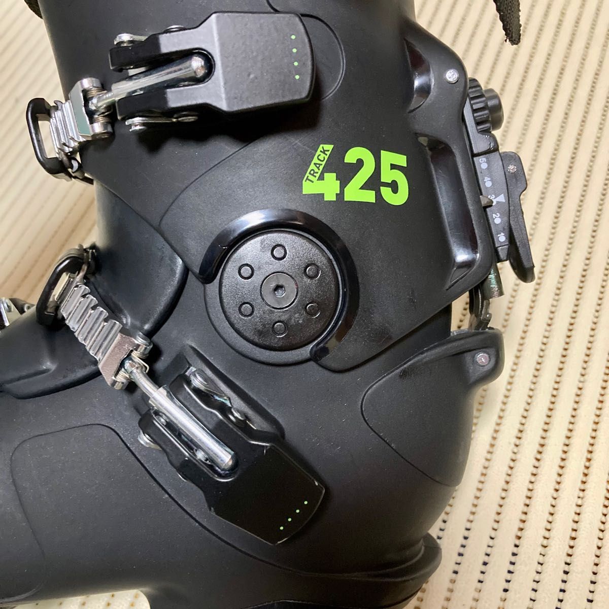 DEELUXE TRACK 425 T-DEL3バックル+BOOSTERベルト|Yahoo DEELUXE TRACK 425 T-DEL3バックル+BOOSTERベルト|Yahoo
