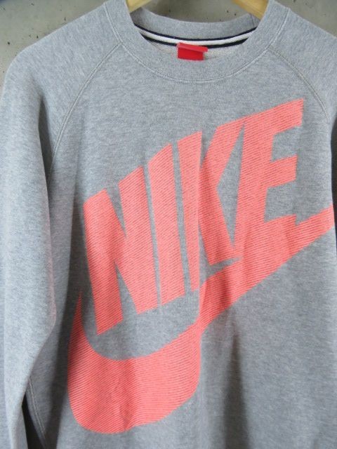 1190m139◆良品です◆ビッグロゴ◆NIKE ナイキ スエットトレーナー M/ジャージ/ジャケット/スポーツ/メンズ/男性/紳士_画像3