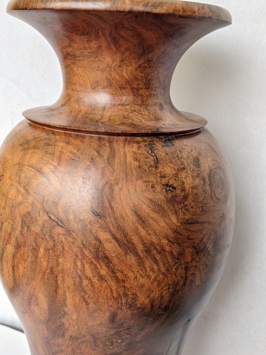 ケヤキ玉杢　花瓶　壺　珍品　高級品　　入手困難