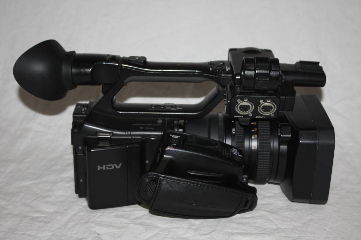 SONY HVR-Z7J HD業務用ビデオカメラ（検：HXR-、PMW-、FDR-、PXW
