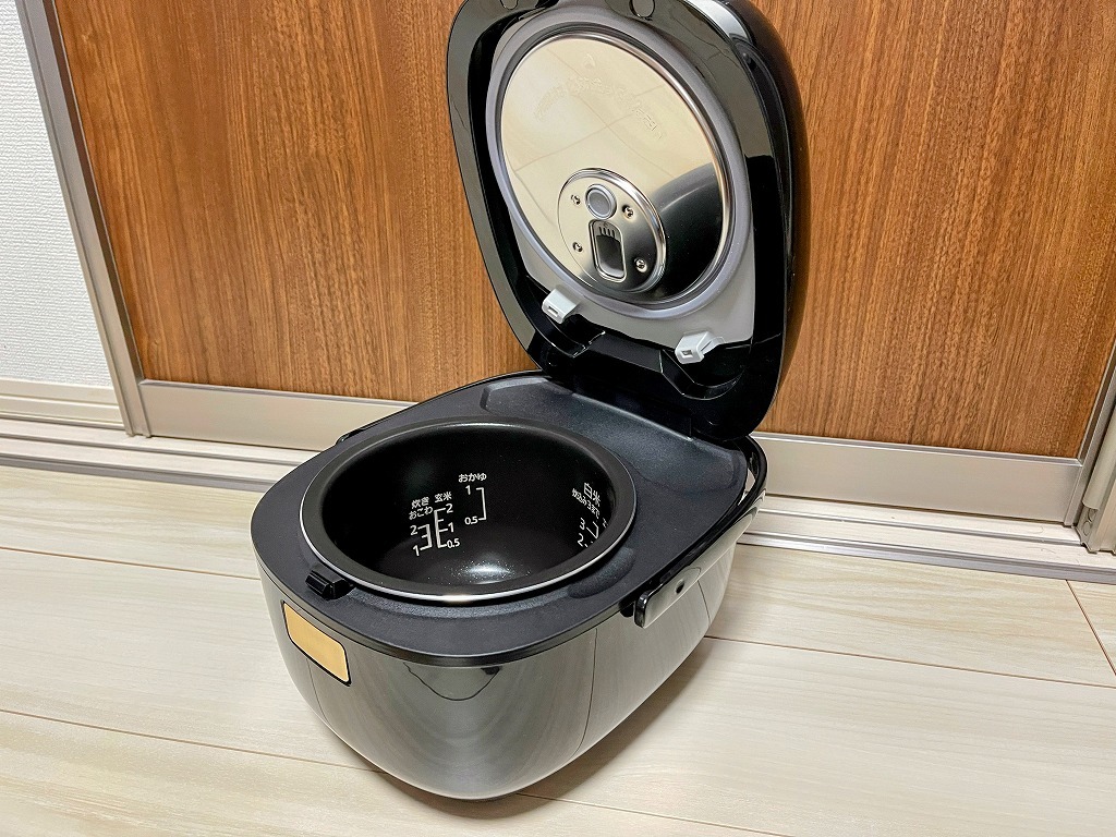 ヤフオク! - 【Panasonic】IH炊飯器 SR-KT060-K 中古美品(使...