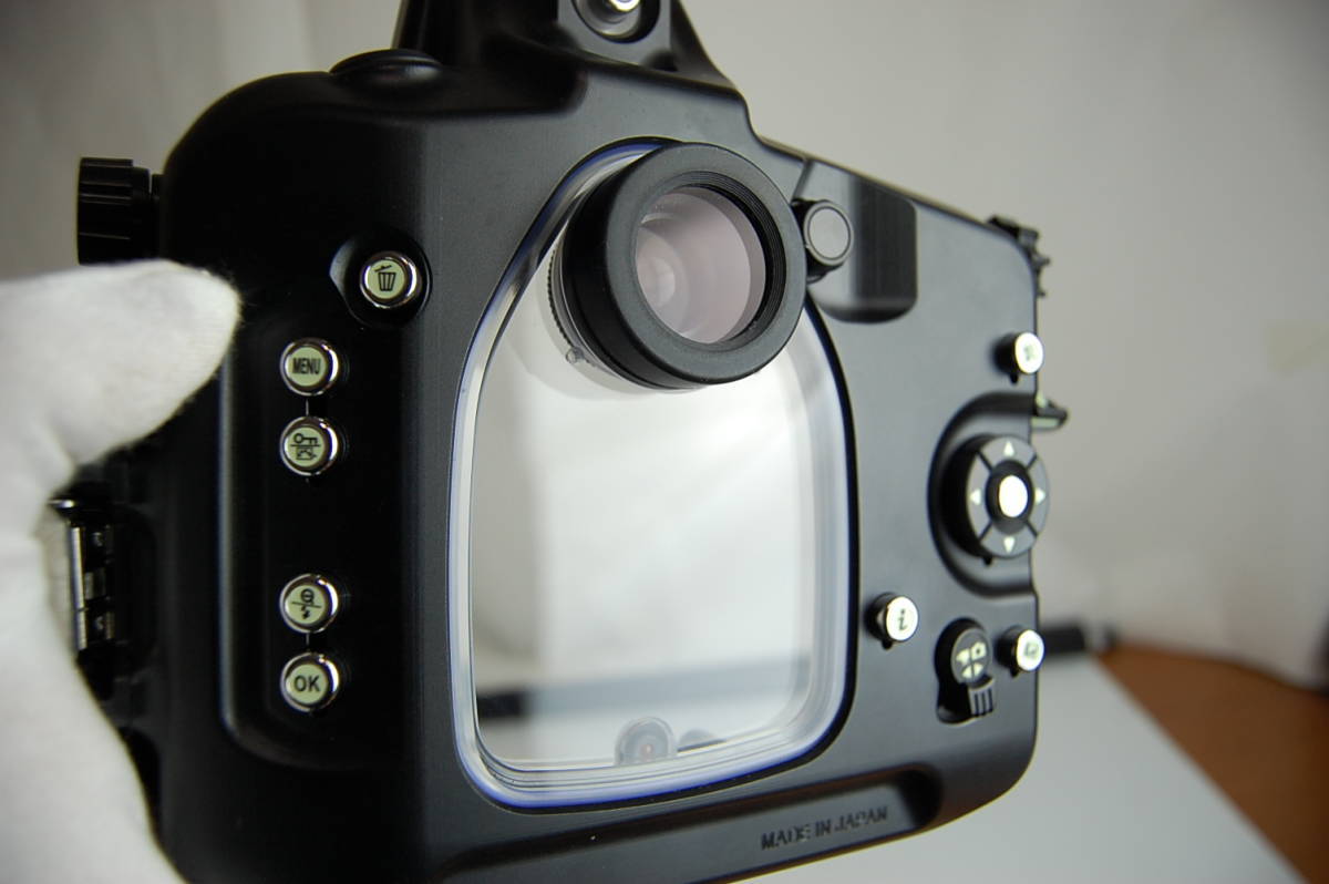 未使用展示品 SEA&SEA MDX-D500 水中 カメラハウジング Nikon ニコン カメラ D500 用 0.5× ファインダー 付き ハウジング 撮影機材_画像5