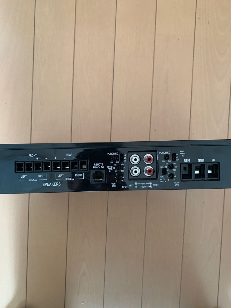 ロックフォード パンチ P400-4 中古品 ロックフォード パワーアンプ 4ch Rockford POWER