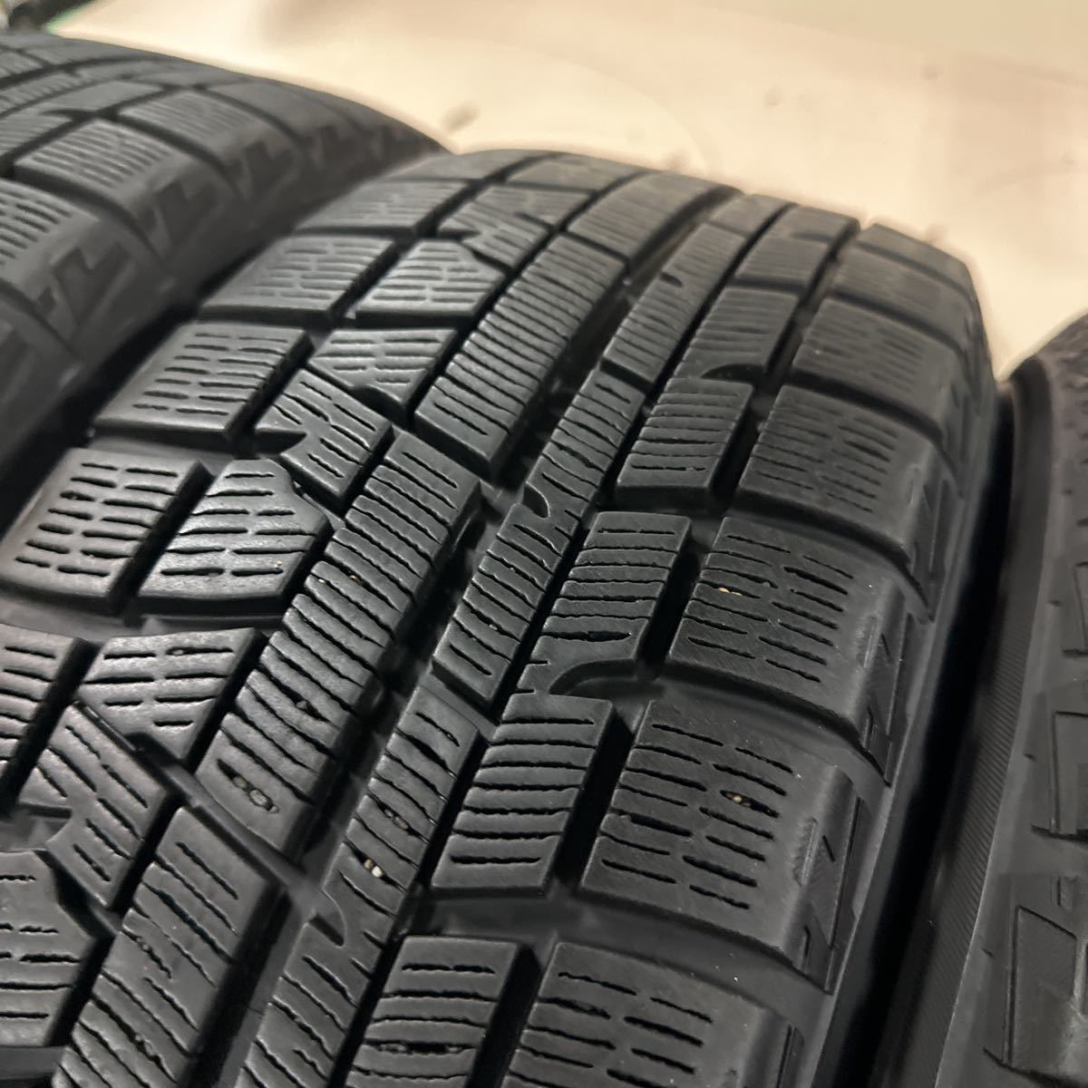 溝ありスタッドレス　トヨタ純正ホイール　205/60R16ヨコハマIG50 80ヴォクシー ノアエスクワィア　ハイブリッド美品　良品　倉庫保管_画像8