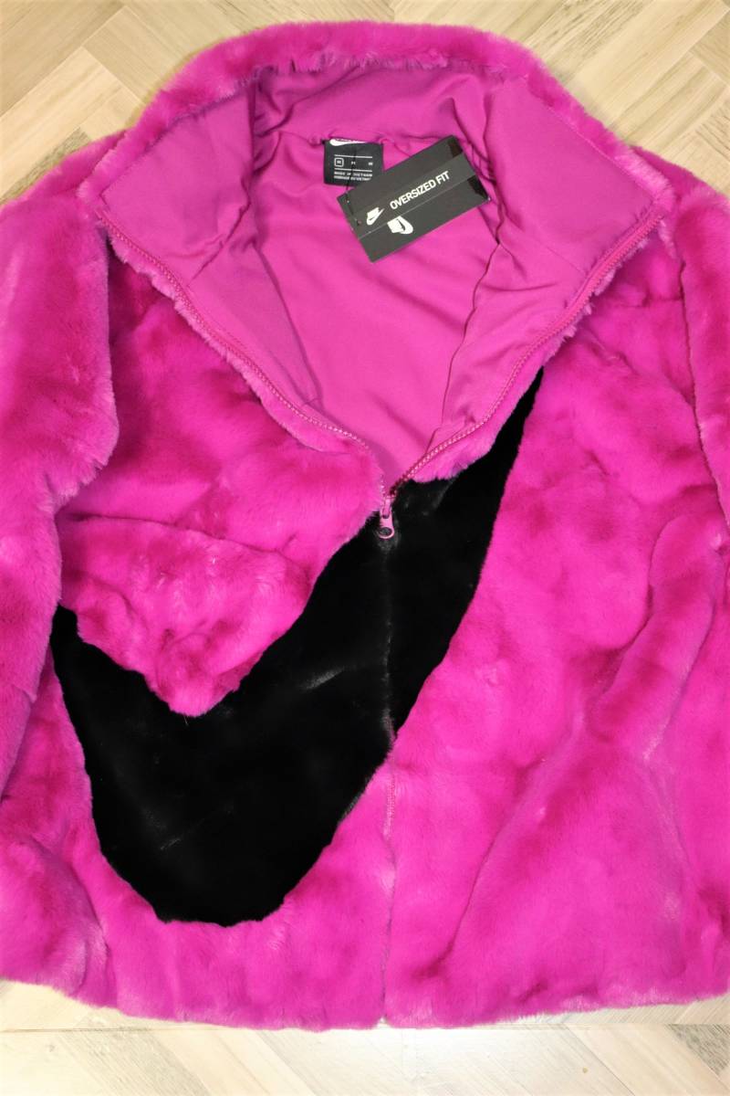 送料無料 特価即決【未使用】NIKE ★ WMNS FAUX FUR JACKET (Sサイズ) ★ ナイキ フェイク ファー ジャケット CU6559 ビッグスウッシュ_画像6
