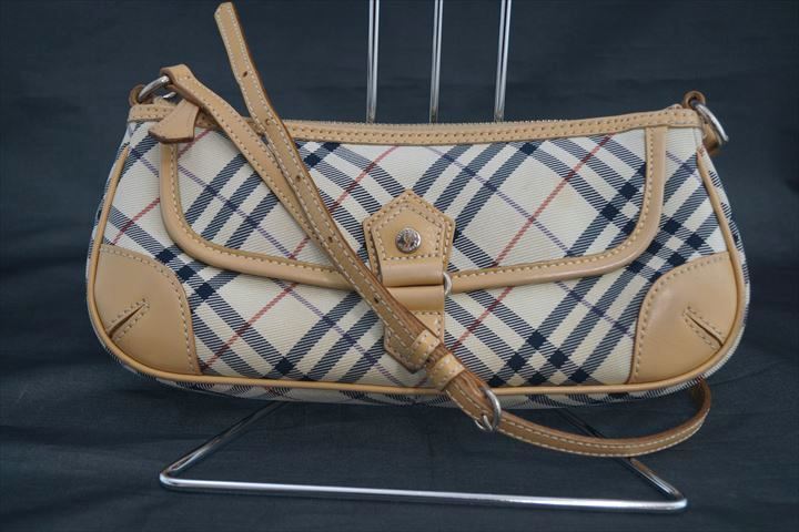 ◇ BURBERRY / バーバリー ショルダーバッグ ノバチェック ベージュ