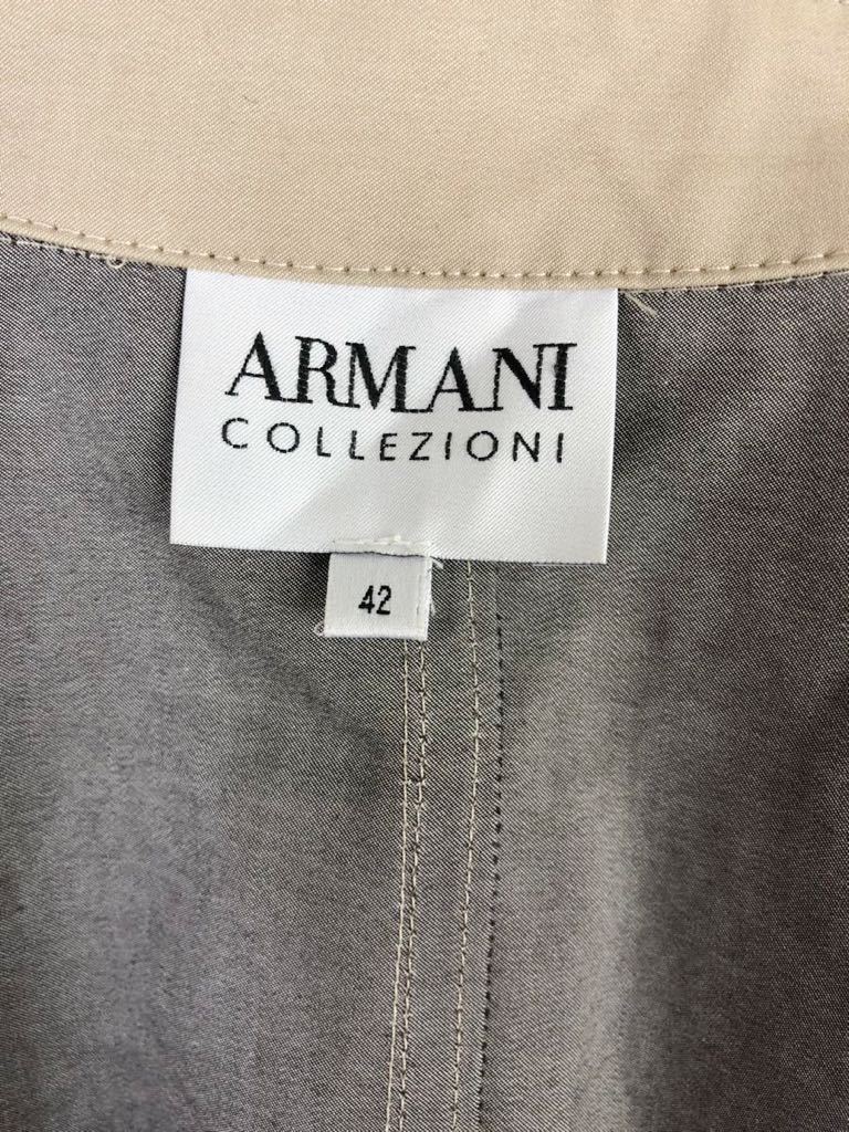 ARMANI Collezioni アルマーニ　レディース　ベージュ　トレンチコート　アウター　上着　42表記_画像3