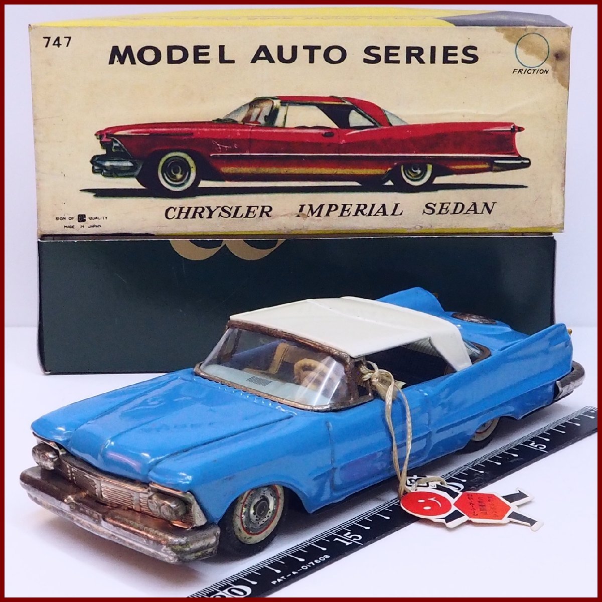 . плата магазин красный коробка 747 CHRYSLER IMPERIAL SEDAN Chrysler imperial бледно-голубой жестяная пластина tin toy car автомобиль миникар BC BANDAI Bandai ( коробка копирование )0050