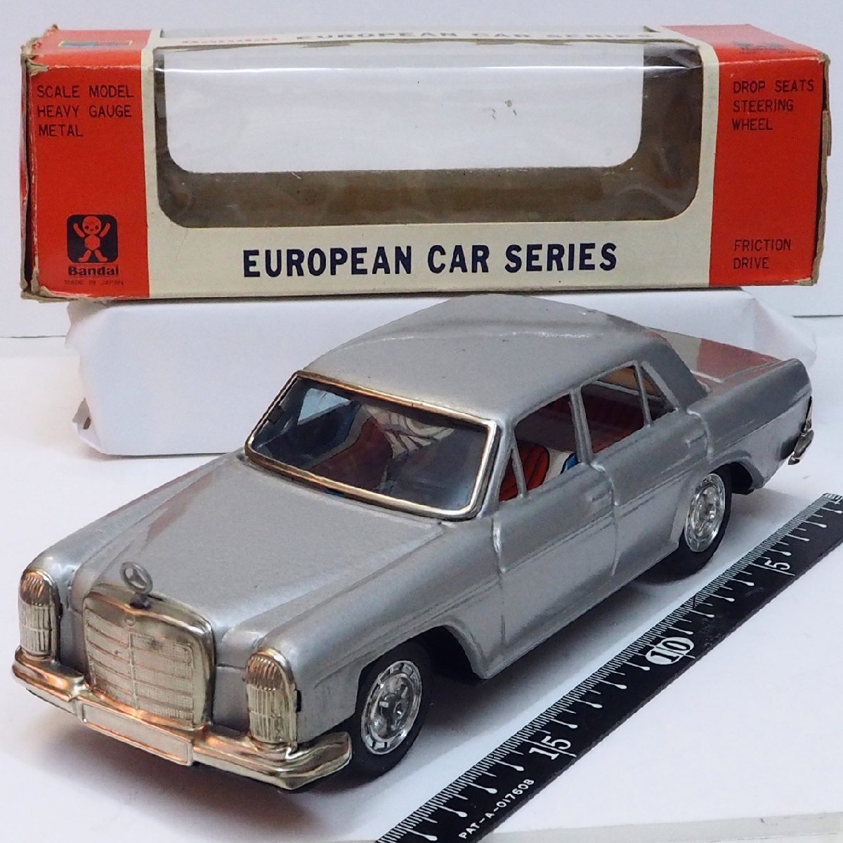 旧バンダイ【Mercedes-Benz メルセデス ベンツ250シルバー】EUROPEAN CARブリキ tin toy 自動車ミニカー赤箱BC BANDAI萬代屋【箱付】0059_画像１