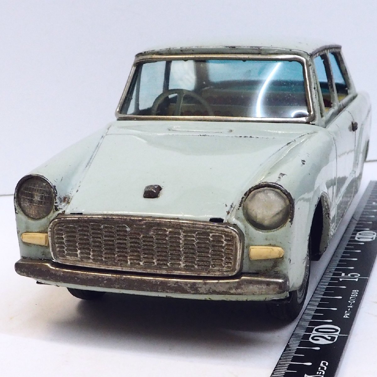 萬代屋【トヨタ パブリカ TOYOTA PUBLICA 黄緑グリーン】ブリキ ミニチュア自動車 tin toy car ■BC BANDAI赤箱バンダイ【本体のみ】0067_画像２