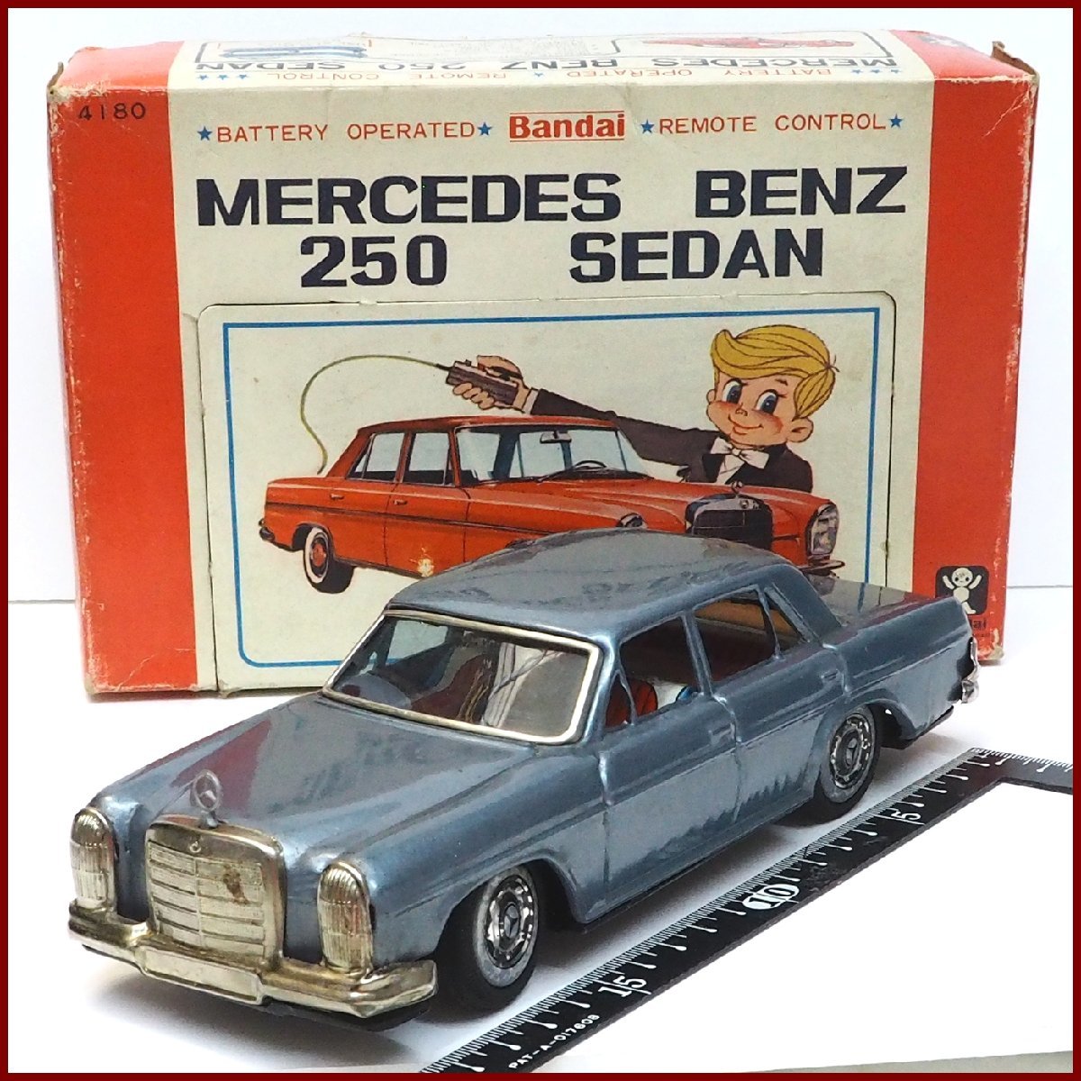 旧バンダイ【Mercedes Benz 250メルセデス ベンツ 青 リモコン欠】ブリキ ミニチュア自動車 tin toy car 萬代屋BC BANDAI赤箱【箱付】0094の画像1