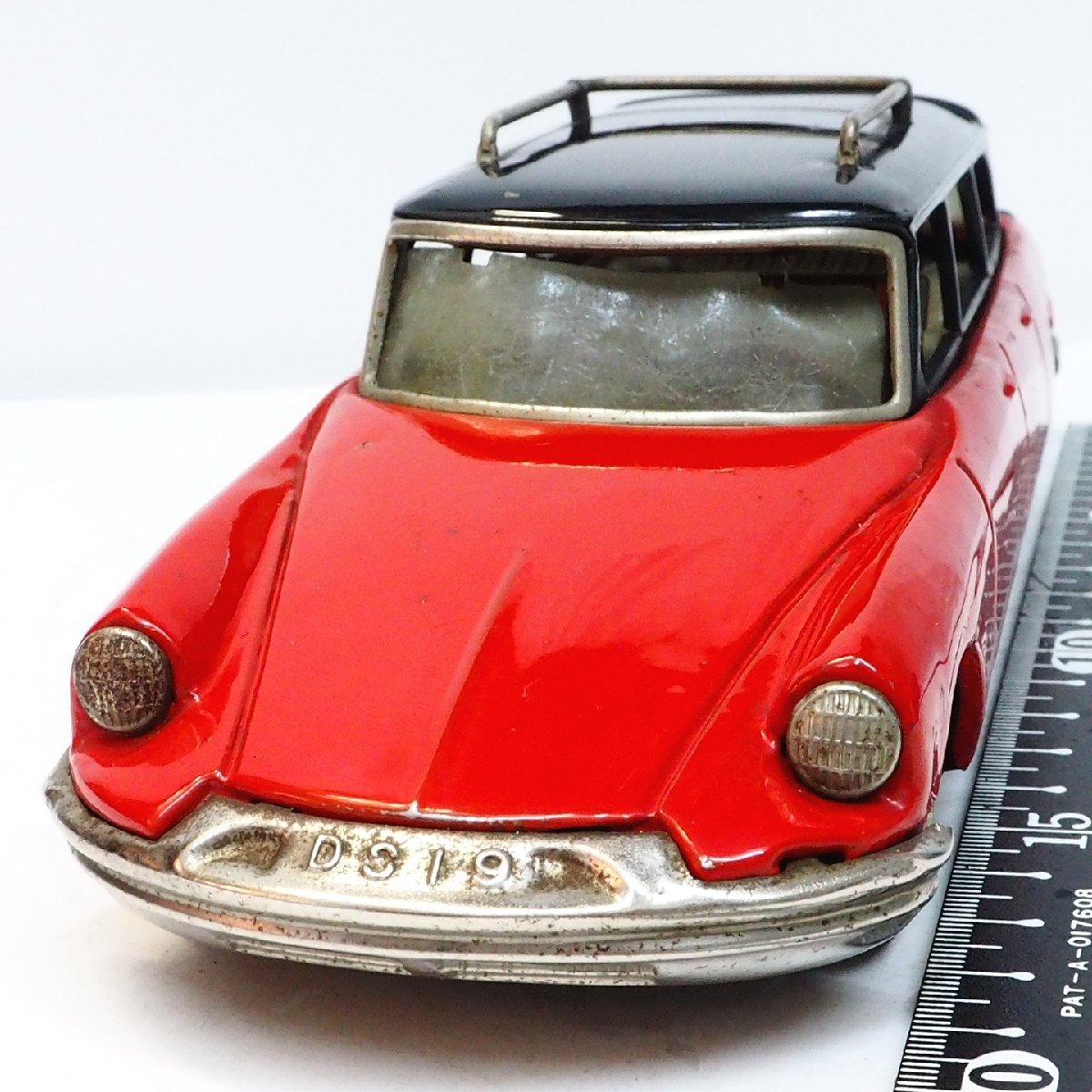 萬代屋【CITROEN DS19 Station Wagonシトロエン ステーション ワンゴン赤】ブリキtin toy car自動車BC BANDAI赤箱バンダイ【本体のみ】0104_画像２