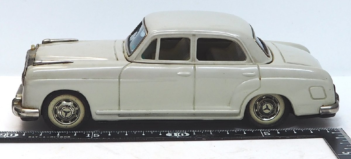 萬代屋【Mercedes Benz 219 Sedanメルセデス ベンツ白エンブレム欠】ブリキtin toy car自動車ミニカーBC BANDAI赤箱バンダイ(本体のみ)0077 - 自動車 萬代屋【Mercedes Benz 219 Sedanメルセデス ベンツ白エンブレム欠】ブリキtin toy car自動車ミニカーBC BANDAI赤箱バンダイ(本体のみ)0077 - 自動車