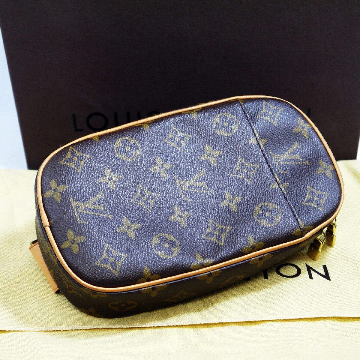 卸売 USED良品・保管品 Louis Vuitton ルイヴィトン M51870 ポシェット