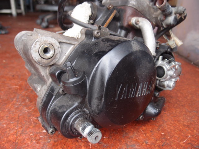 TZR５０ エンジン本体　ヤマハ３TU 長期保管の現状品_画像3