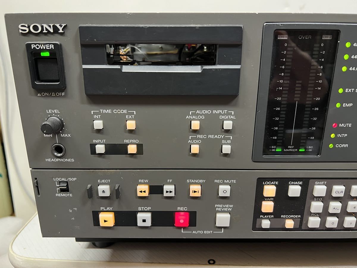Yahoo!オークション - Sony R-DAT デッキ DAT開発機 電源はいる Yahoo!オークション - Sony R-DAT デッキ DAT開発機 電源はいる