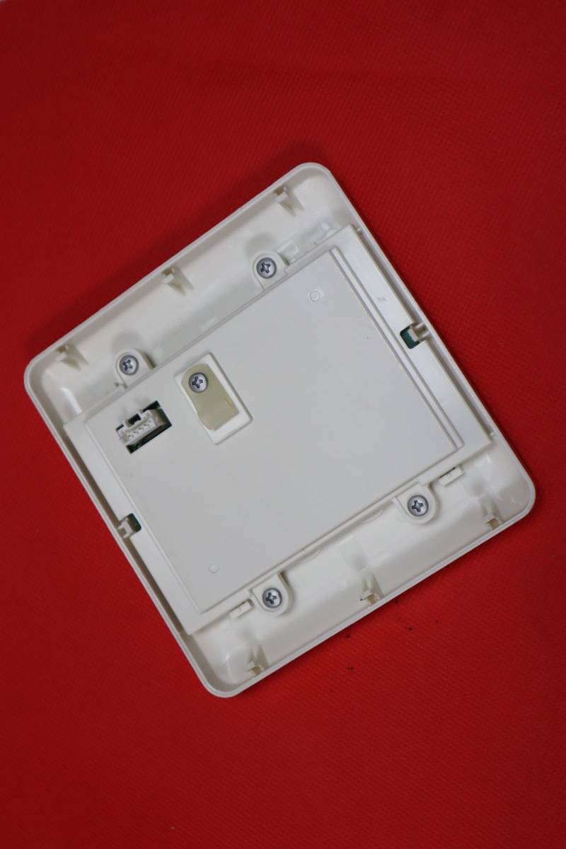 CB9041 & L 浴室換気乾燥暖房機用リモコン UFD-210A (訳あり:後ろカバー無し)_画像2
