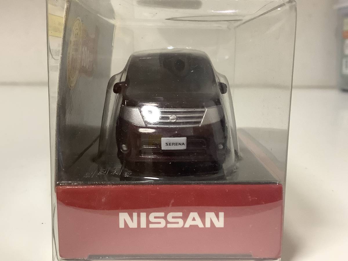 日産 3代目 セレナ ハイウェイスター C25 後期型 2007年式~1/69 約6.8cm プルバックカー ミニカー カラーサンプル 色見本 非売品 送料￥220_クリアケースにスレキズがあります。