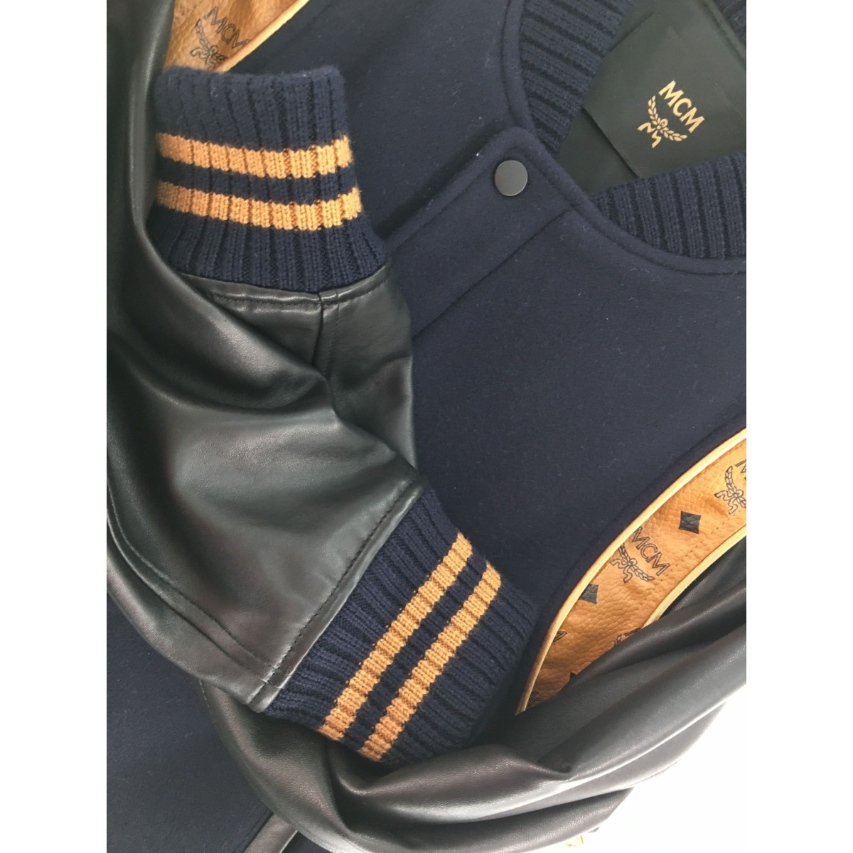 MCM スタジャン smcint.com